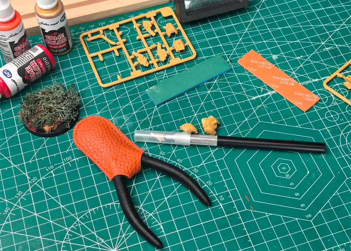 How to Sand Miniatures: A Complete Guide to Smooth Finishes