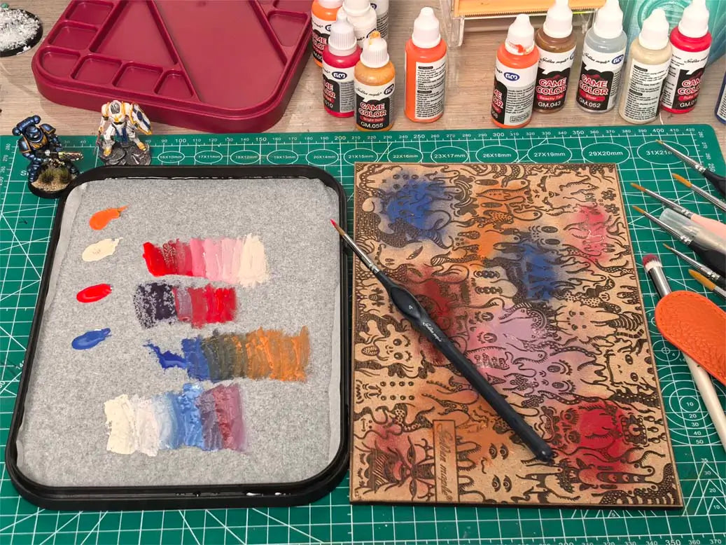 Wet Palette vs Dry Palette: Which Is Best for Miniature Painting?